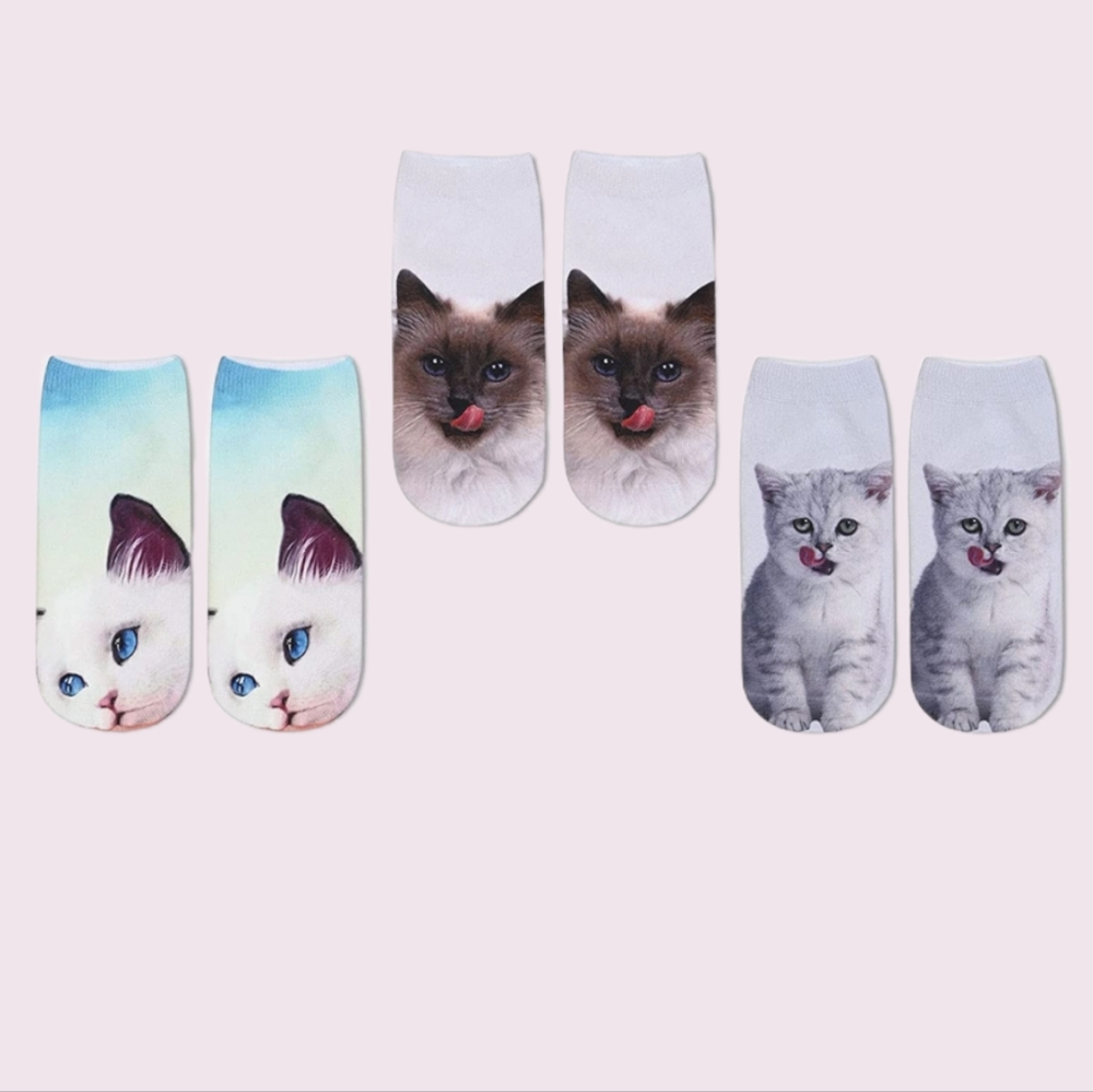 One pair - Cat socks - cat pictures - small